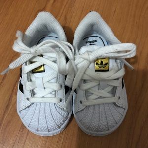 Toddler adidas shelltop sneakers